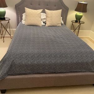 Pottery Barn Kids Full/Queen Duvet Cover